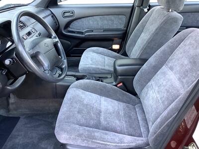 1997 Nissan Maxima GXE   - Photo 13 - Crest Hill, IL 60403