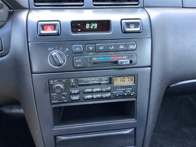1997 Nissan Maxima GXE   - Photo 17 - Crest Hill, IL 60403