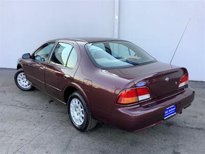 1997 Nissan Maxima GXE   - Photo 4 - Crest Hill, IL 60403