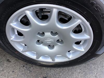 1997 Nissan Maxima GXE   - Photo 42 - Crest Hill, IL 60403