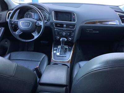 2015 Audi Q5 2.0T quattro Premium - Photo 32 - Crest Hill, IL 60403