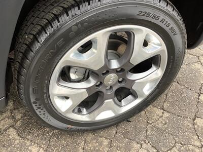 2021 Jeep Compass Limited   - Photo 40 - Crest Hill, IL 60403