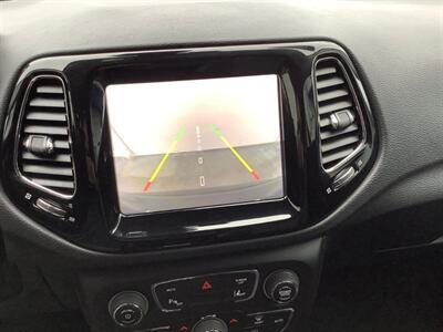 2021 Jeep Compass Limited   - Photo 11 - Crest Hill, IL 60403
