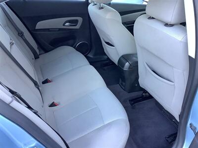 2011 Chevrolet Cruze LT - Photo 22 - Crest Hill, IL 60403