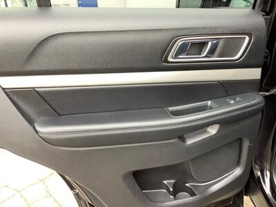 2016 Ford Explorer XLT   - Photo 30 - Crest Hill, IL 60403