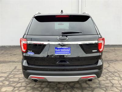 2016 Ford Explorer XLT   - Photo 5 - Crest Hill, IL 60403