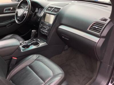 2016 Ford Explorer XLT   - Photo 42 - Crest Hill, IL 60403