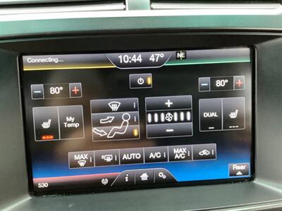 2016 Ford Explorer XLT   - Photo 24 - Crest Hill, IL 60403