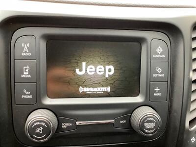 2018 Jeep Cherokee Latitude   - Photo 19 - Crest Hill, IL 60403