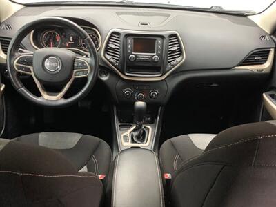 2018 Jeep Cherokee Latitude   - Photo 37 - Crest Hill, IL 60403