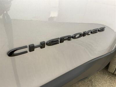 2018 Jeep Cherokee Latitude   - Photo 50 - Crest Hill, IL 60403