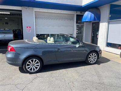 2007 Volkswagen Eos 2.0T   - Photo 38 - Crest Hill, IL 60403