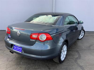 2007 Volkswagen Eos 2.0T   - Photo 6 - Crest Hill, IL 60403