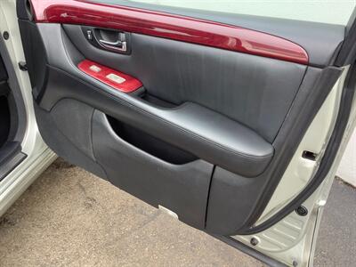 2002 Lexus LS 430 - Photo 18 - Crest Hill, IL 60403