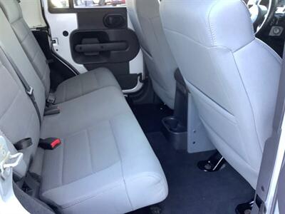 2009 Jeep Wrangler Sahara   - Photo 27 - Crest Hill, IL 60403