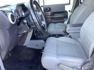 2009 Jeep Wrangler Sahara   - Photo 12 - Crest Hill, IL 60403