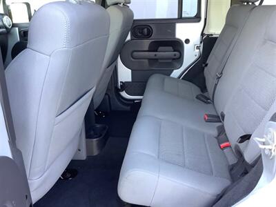 2009 Jeep Wrangler Sahara   - Photo 25 - Crest Hill, IL 60403