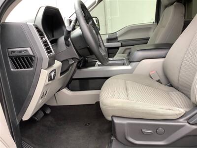 2019 Ford F-150 XLT   - Photo 12 - Crest Hill, IL 60403