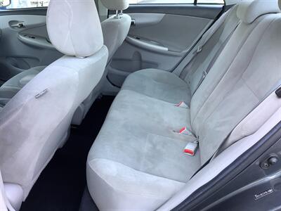 2011 Toyota Corolla LE - Photo 19 - Crest Hill, IL 60403