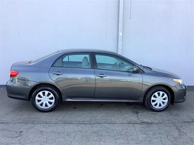 2011 Toyota Corolla LE - Photo 7 - Crest Hill, IL 60403