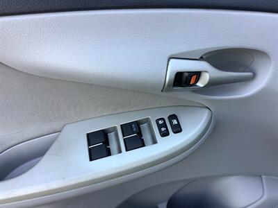 2011 Toyota Corolla LE - Photo 11 - Crest Hill, IL 60403