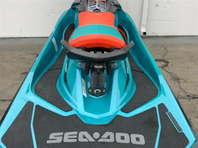 2017 SEA DOO WAKE 155 3 PASSENGER - Photo 15 - Crest Hill, IL 60403