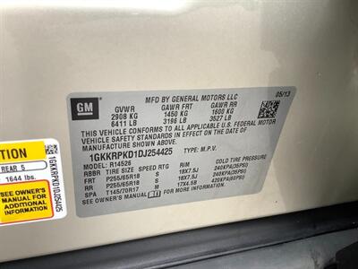 2013 GMC Acadia SLE-2   - Photo 38 - Crest Hill, IL 60403