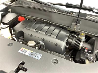 2013 GMC Acadia SLE-2   - Photo 33 - Crest Hill, IL 60403