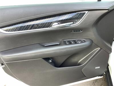 2020 Cadillac XT6 Premium Luxury - Photo 8 - Crest Hill, IL 60403