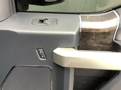 2022 Ford F-250 Lariat   - Photo 49 - Crest Hill, IL 60403