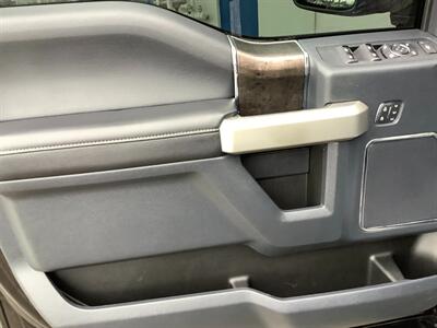 2022 Ford F-250 Lariat   - Photo 24 - Crest Hill, IL 60403