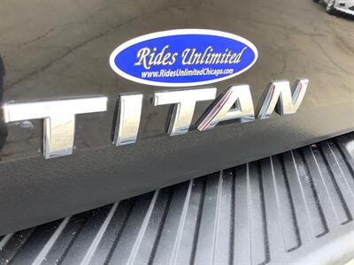 2004 Nissan Titan SE   - Photo 33 - Crest Hill, IL 60403