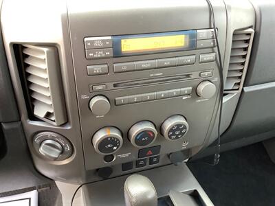 2004 Nissan Titan SE   - Photo 14 - Crest Hill, IL 60403