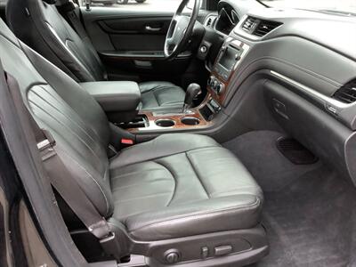 2014 Chevrolet Traverse LTZ - Photo 41 - Crest Hill, IL 60403