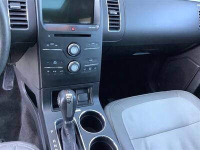 2019 Ford Flex SEL   - Photo 18 - Crest Hill, IL 60403
