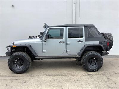 2014 Jeep Wrangler Unlimited Sport - Photo 5 - Crest Hill, IL 60403