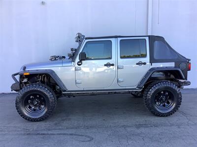 2014 Jeep Wrangler Sport   - Photo 3 - Crest Hill, IL 60403