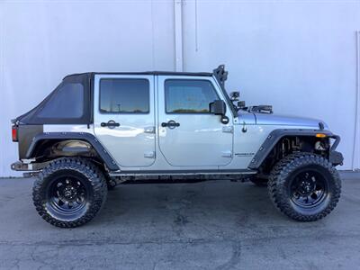 2014 Jeep Wrangler Sport   - Photo 4 - Crest Hill, IL 60403