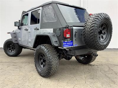 2014 Jeep Wrangler Unlimited Sport - Photo 7 - Crest Hill, IL 60403