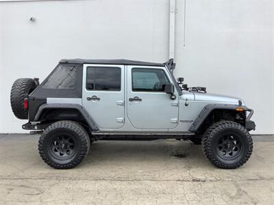2014 Jeep Wrangler Unlimited Sport - Photo 12 - Crest Hill, IL 60403
