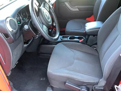 2013 Jeep Wrangler Sport - Photo 12 - Crest Hill, IL 60403