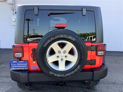 2013 Jeep Wrangler Sport - Photo 6 - Crest Hill, IL 60403
