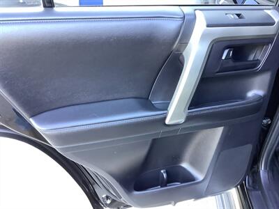 2013 Toyota 4Runner Limited   - Photo 54 - Crest Hill, IL 60403