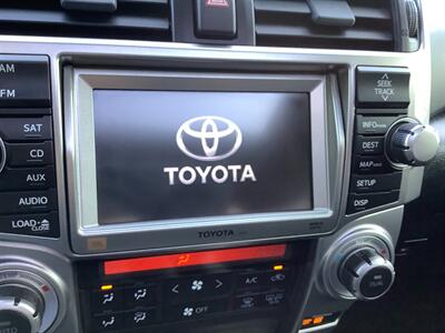 2013 Toyota 4Runner Limited   - Photo 11 - Crest Hill, IL 60403
