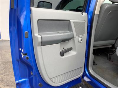 2007 Dodge Ram 1500 SLT   - Photo 23 - Crest Hill, IL 60403