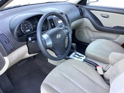 2010 Hyundai ELANTRA GLS   - Photo 13 - Crest Hill, IL 60403