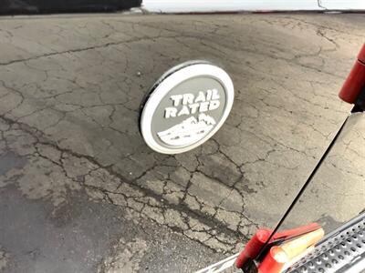 2017 Jeep Wrangler Sport   - Photo 30 - Crest Hill, IL 60403