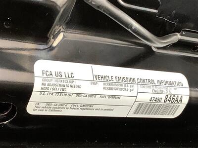 2017 Jeep Wrangler Sport   - Photo 44 - Crest Hill, IL 60403