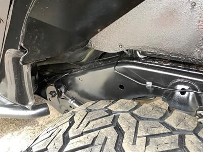 2017 Jeep Wrangler Sport   - Photo 39 - Crest Hill, IL 60403