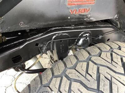 2017 Jeep Wrangler Sport   - Photo 37 - Crest Hill, IL 60403